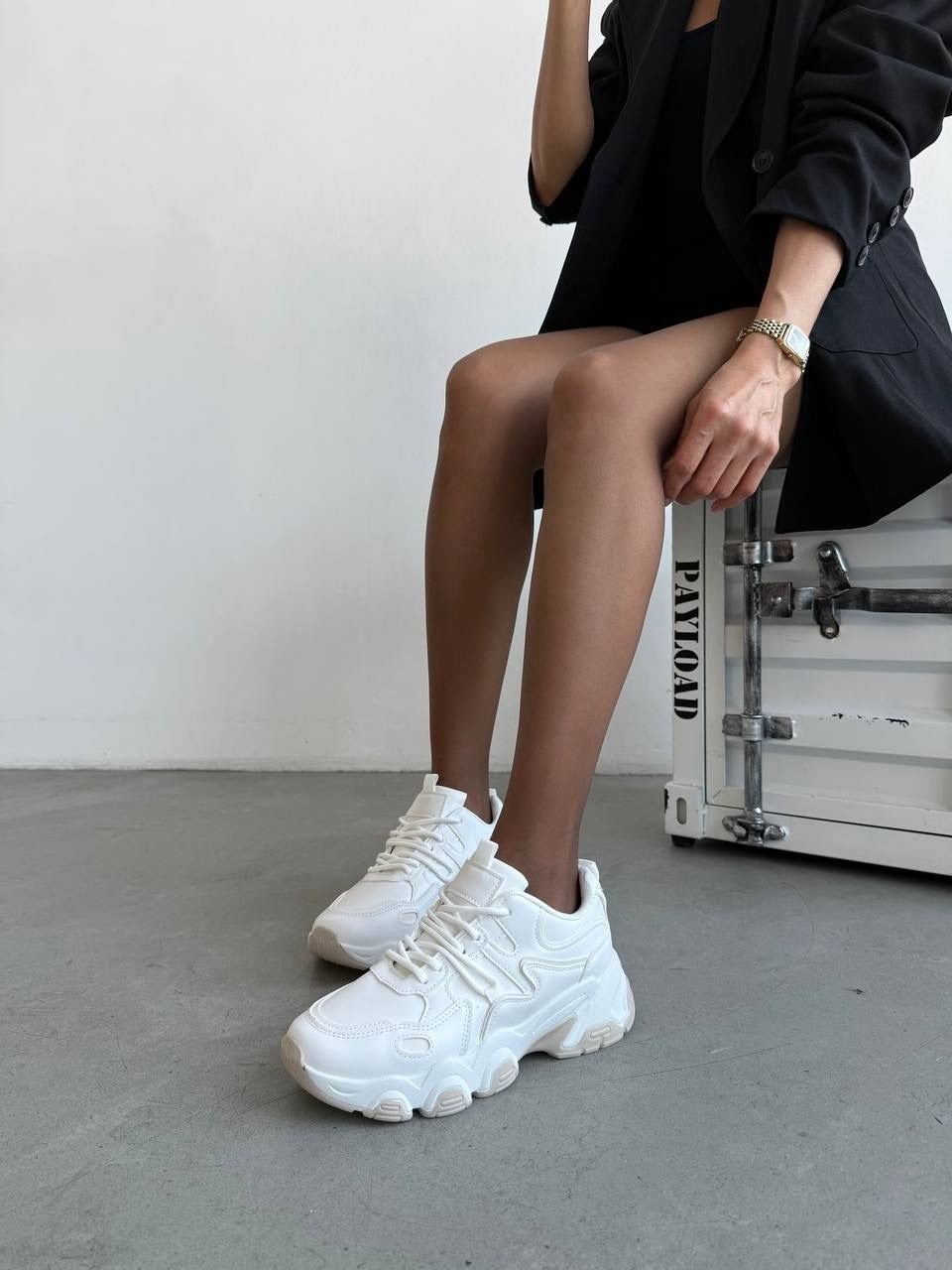 женские кроссовки,массивные кроссовки,кроссовки с массивной подошвой,модные кроссовки,кроссовки большие