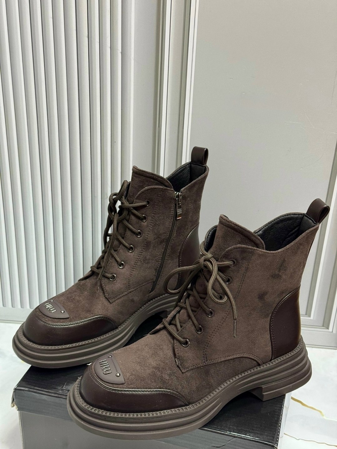 ботинки,ботинки женские,,ботинки celine,женская