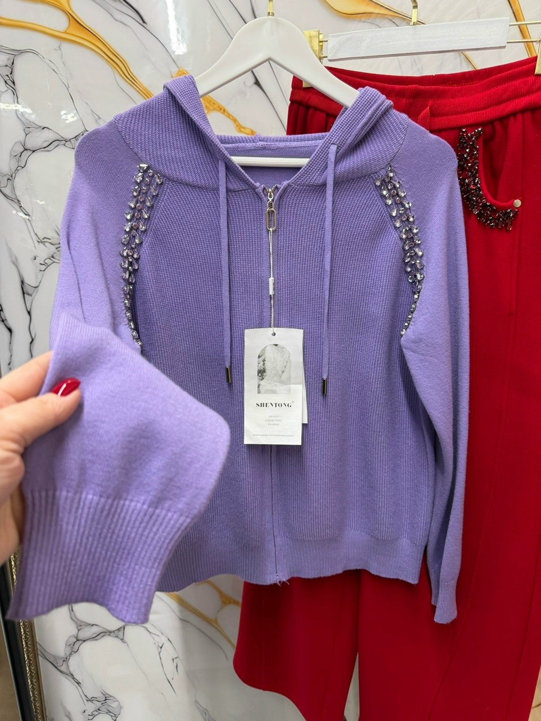 кофта женская,кофты,кофта женская с капюшоном,модные свитера,кардиган