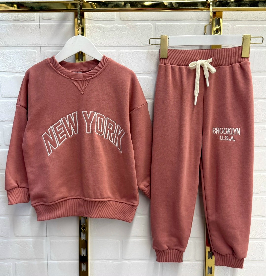 комплект костюм,спортивные костюм,спортивные костюмы для девочек,костюм для мальчиков,одежда для мальчика