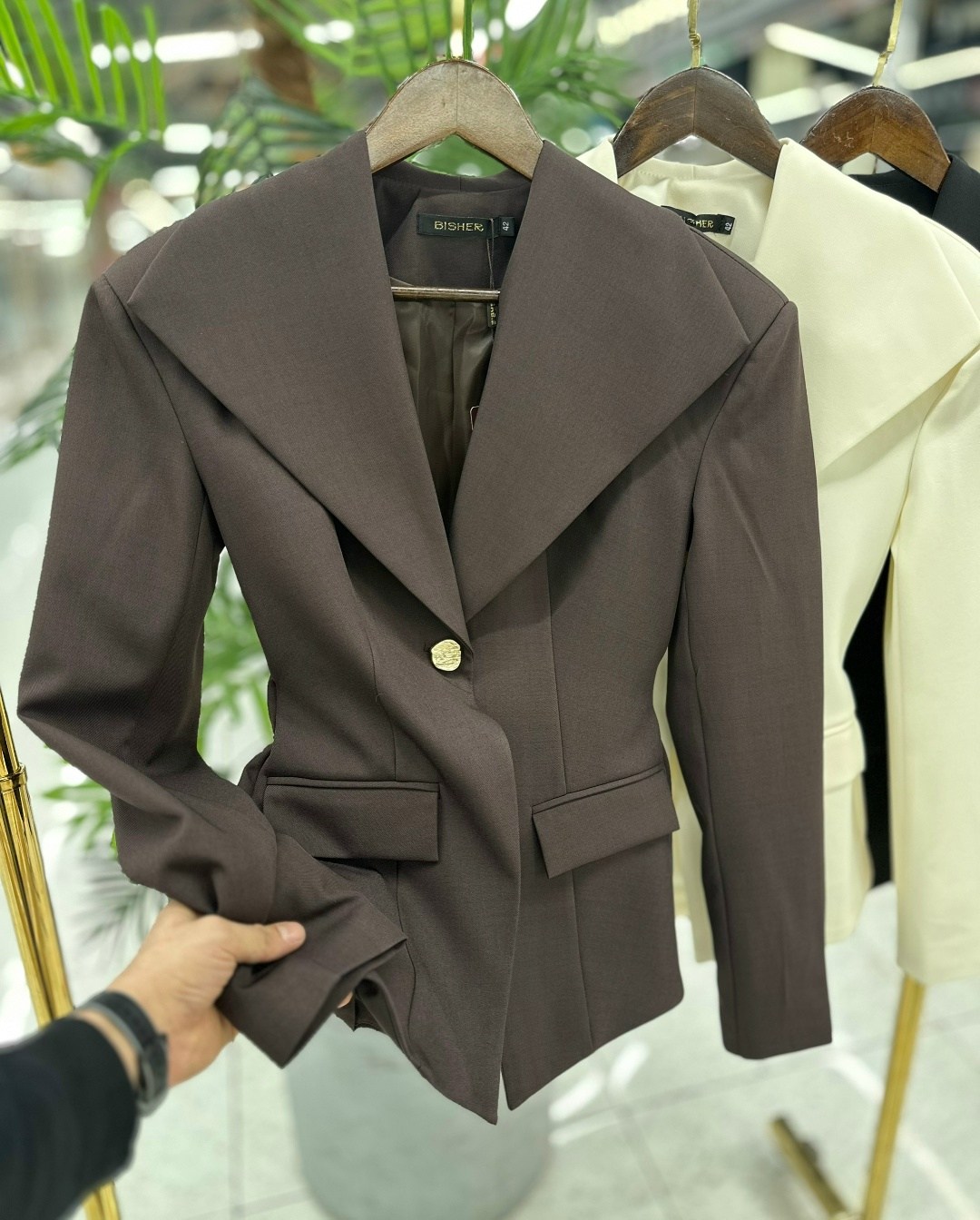 пиджак оверсайз классический удлиненный базовый жакет karina v,пиджак оверсайз блейзер жакет удлиненный melji,пиджак оверсайз базовый удлиненный жакет karina v,пиджак драповый оверсайз жакет классичес