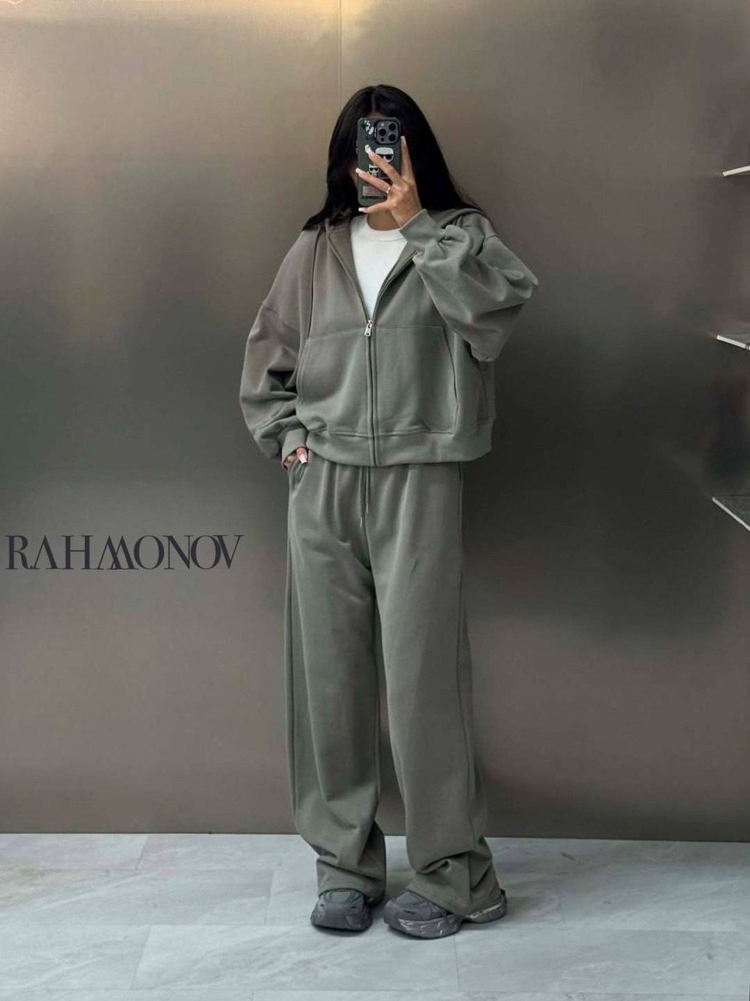стильные костюмы,женские костюмы,костюм женский на флисе,костюм с капюшоном,cпортивный костюм оверсайз