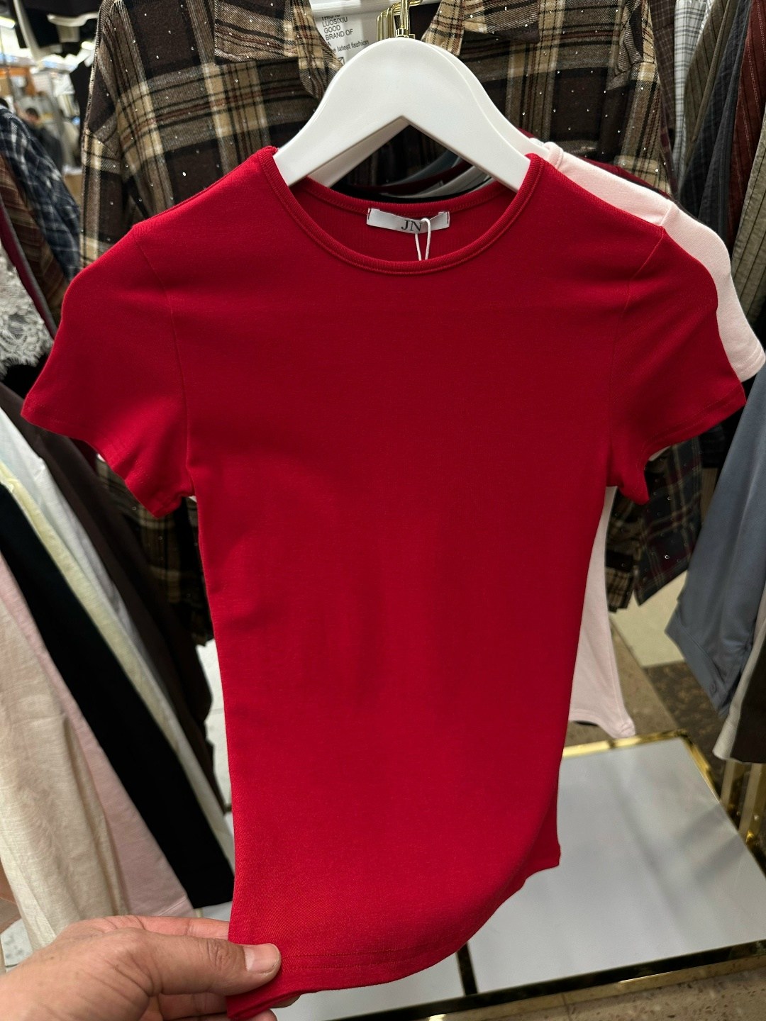 женская футболка,женская футболка бордовый,футболка бордовая,футболки для женщин,базовая женская футболка