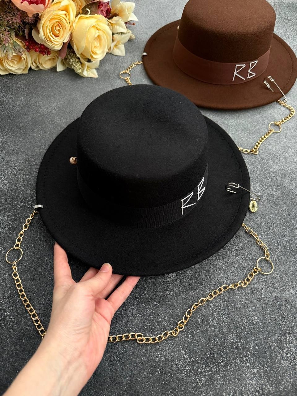 шляпа с цепочкой,шляпа фетровая с цепочкой,шляпа с цепочкой черная женская,шляпа женская фетровая канотье с декором и цепочкой черная,женская фетровая шляпа