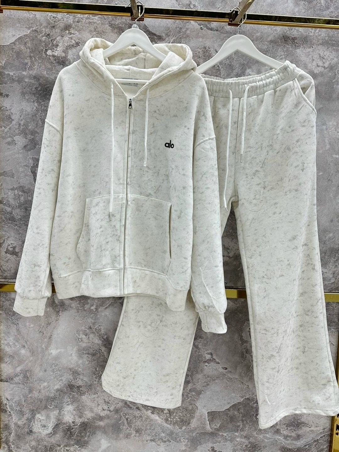 женский костюм,cпортивный костюм женский на флисе,спортивный костюм,костюмы женские спортивные,женский костюм белый