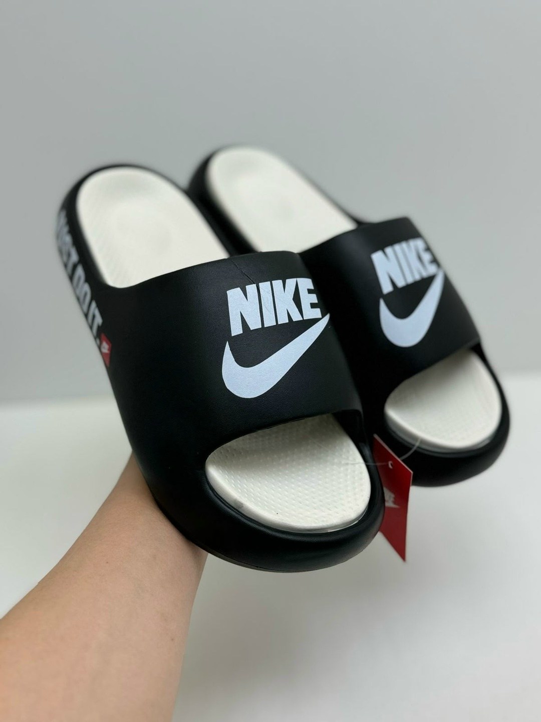 резиновые шлепки найк мужские,стильная ,шлепанцы nike,шлепанцы мужские,женские шлепанцы