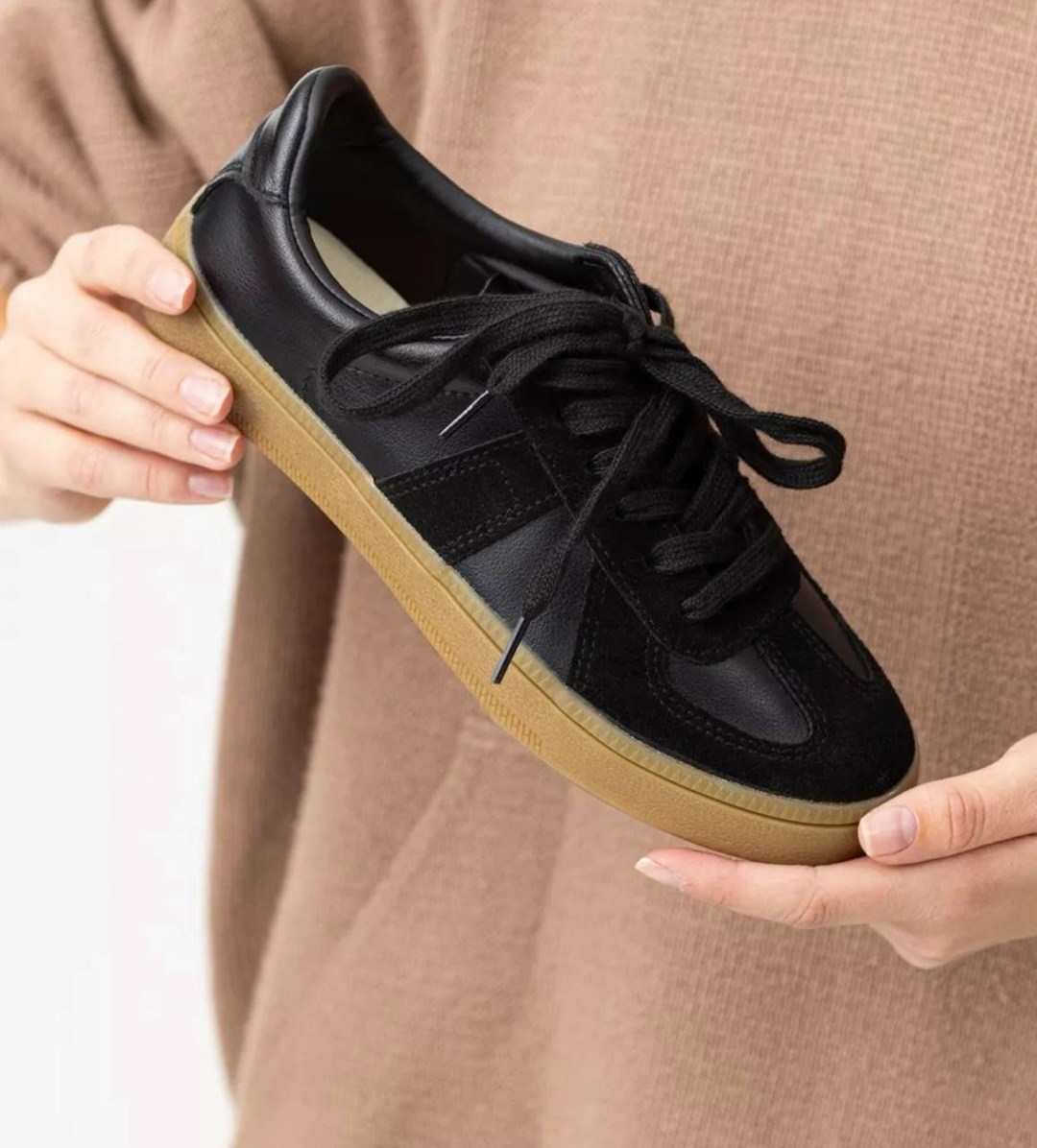 ,женские кроссовки,кеды женски,спортивная ,бежевые кроссовки