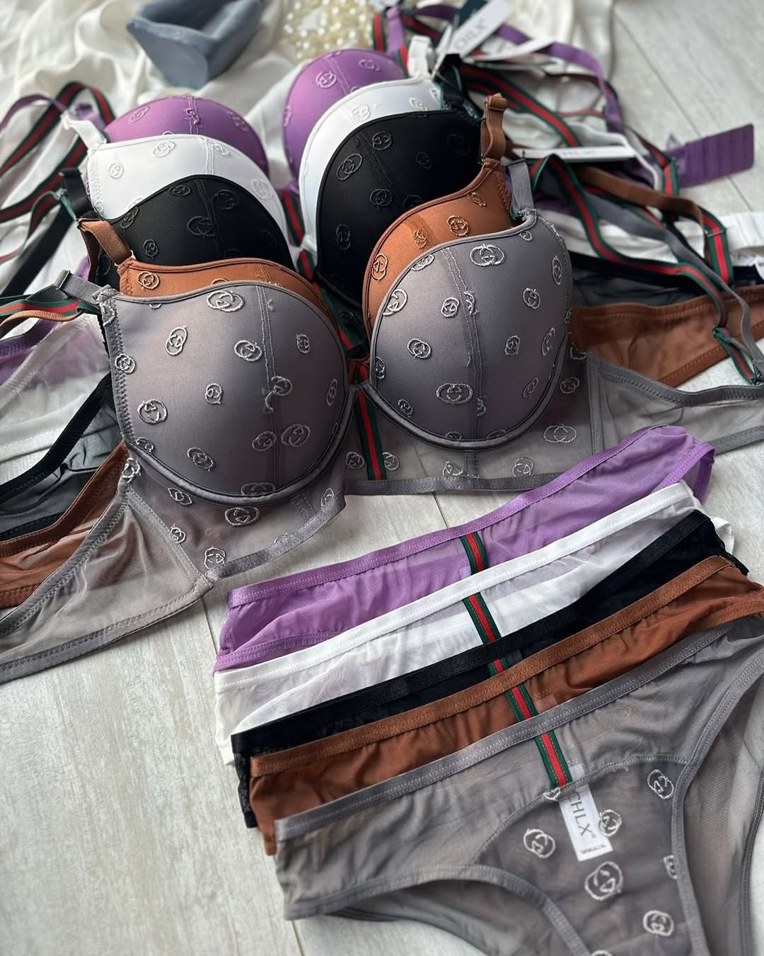 комплект нижнего белья,комплект белья женский,комплект нижнего белья женские,нижне бельё женское,комплект белья