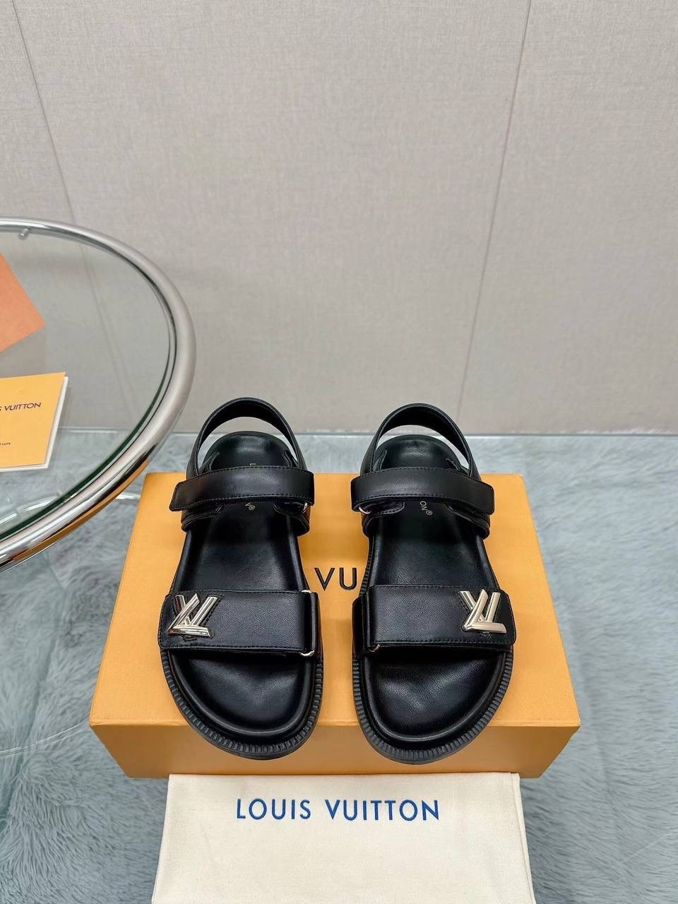 босоножки женские луи виттон,босоножки louis vuitton,сандалии louis vuitton женские,сандалии louis vuitton,