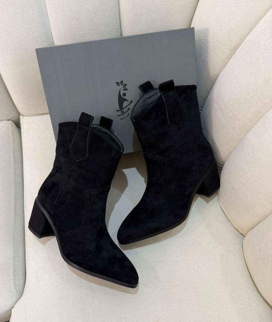 ботильоны казаки женские 37 размера,,казаки женские,ботинки женские казаки,женская  полусапоги казаки