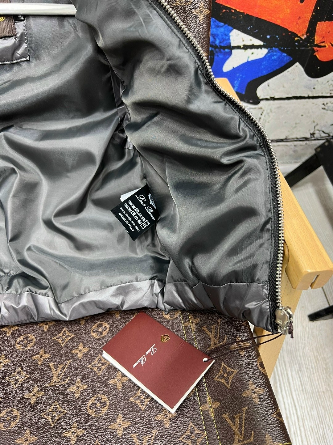 жилетка луи виттон,луи виттон жилетка мужская,пуховой жилет,жилетка louis vuitton,жилет