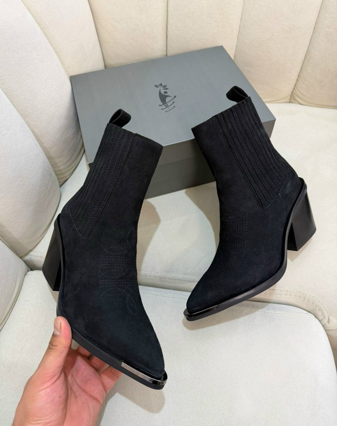 ,ботильоны казаки,ботильоны казаки кожаные,полусапоги казаки,ботильоны женские