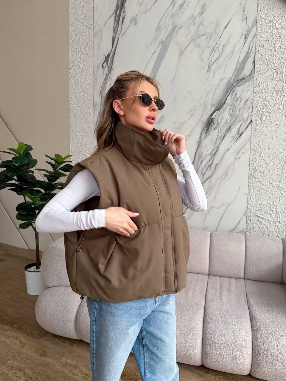 женская жилетка,демисезонная жилетка,теплый жилет,жилет,жилетка женская утепленная