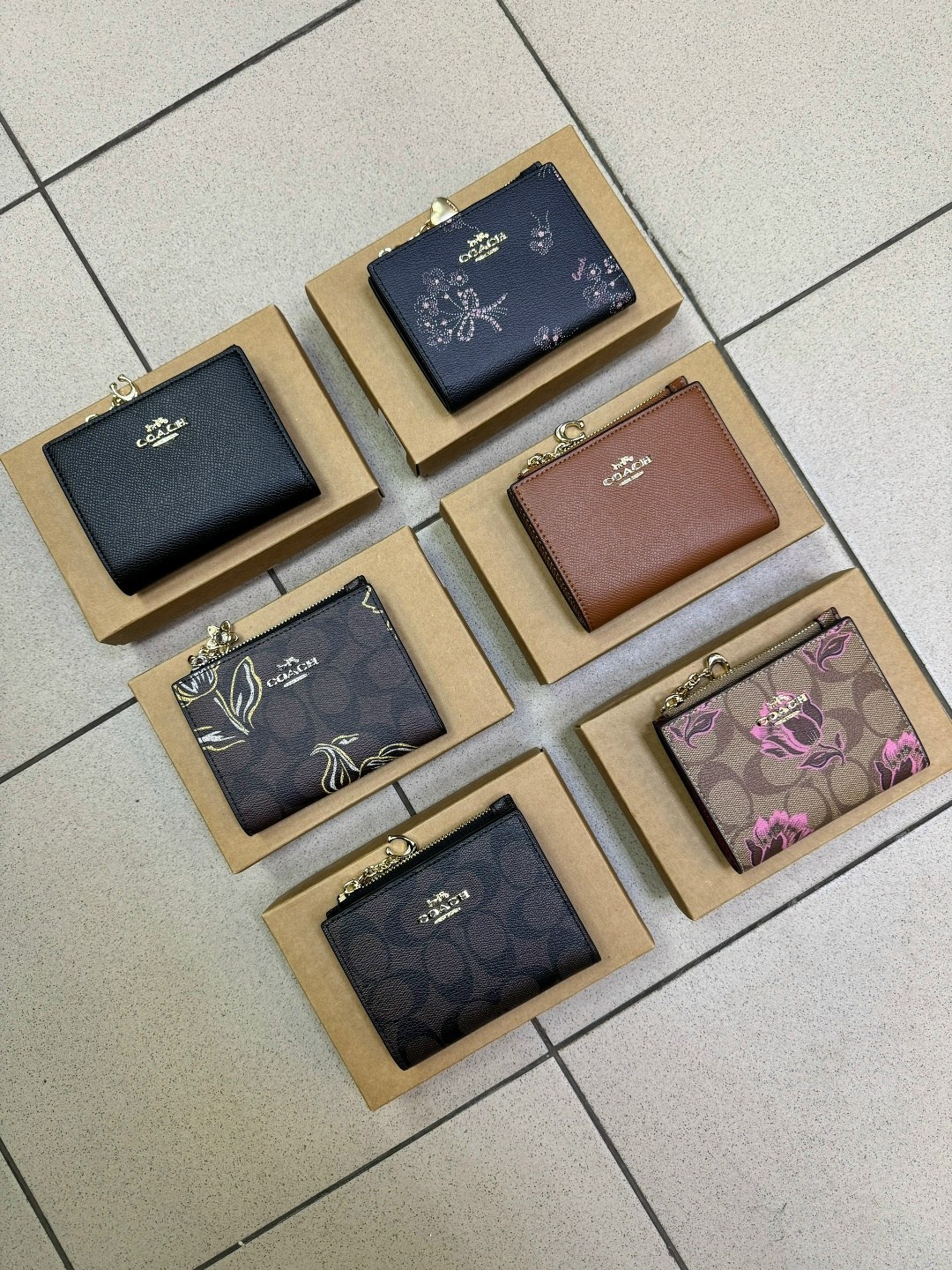 coach кошелек,кошелек coach кошелек coach,стильный женский кошелек,женские кошельки,женский кошелек coach