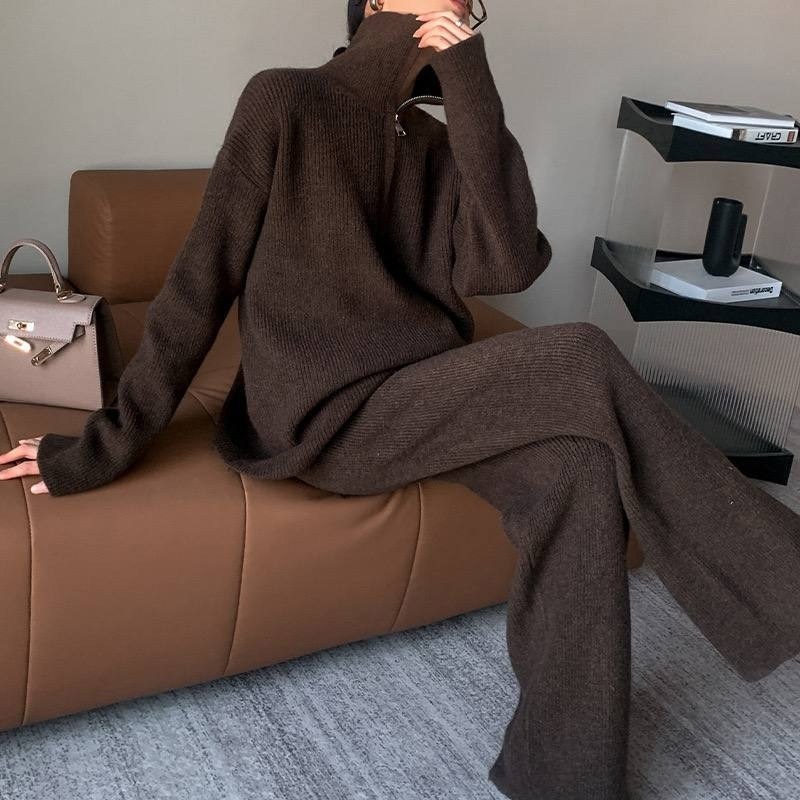 женский вязаный костюм,трикотажные костюмы,женский комплект из свитера,костюмы брючные,вязаные костюмы