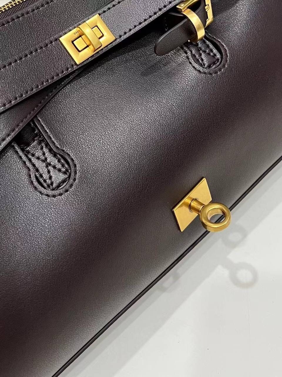 сумка,сумки для женщин,модная сумка,кожаная сумка,сумка дизайнерская