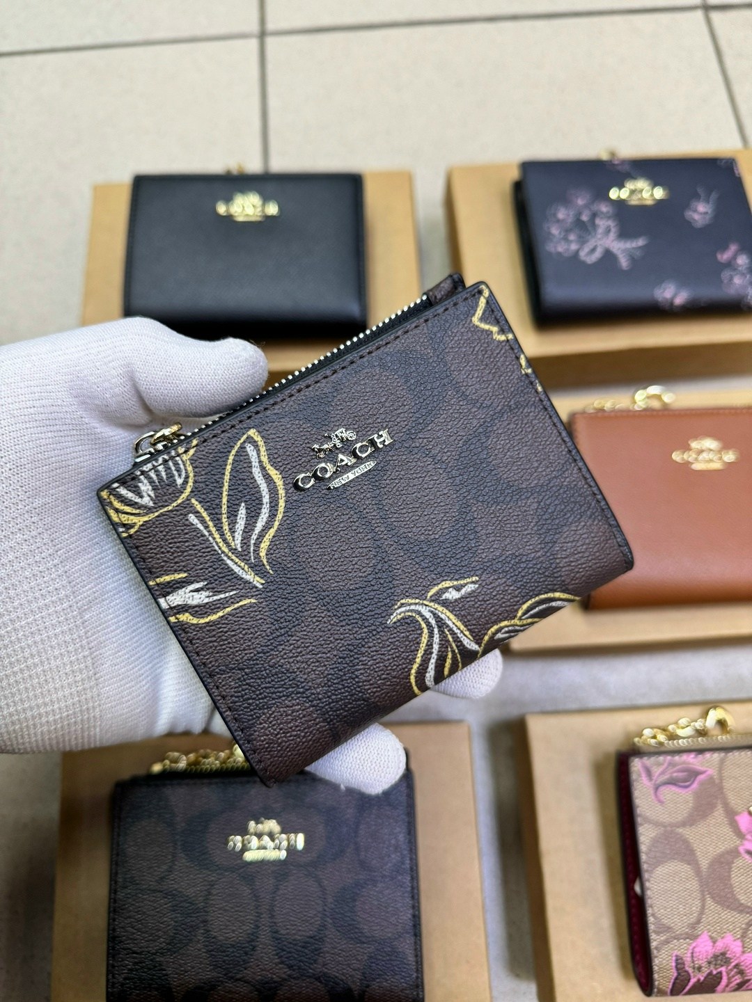 coach кошелек,кошелек coach кошелек coach,стильный женский кошелек,женские кошельки,женский кошелек coach