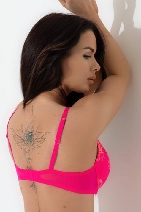 женское нижнее белье,нижнего белья,бюстгальтер,бюст,бюстгальтер пуш ап