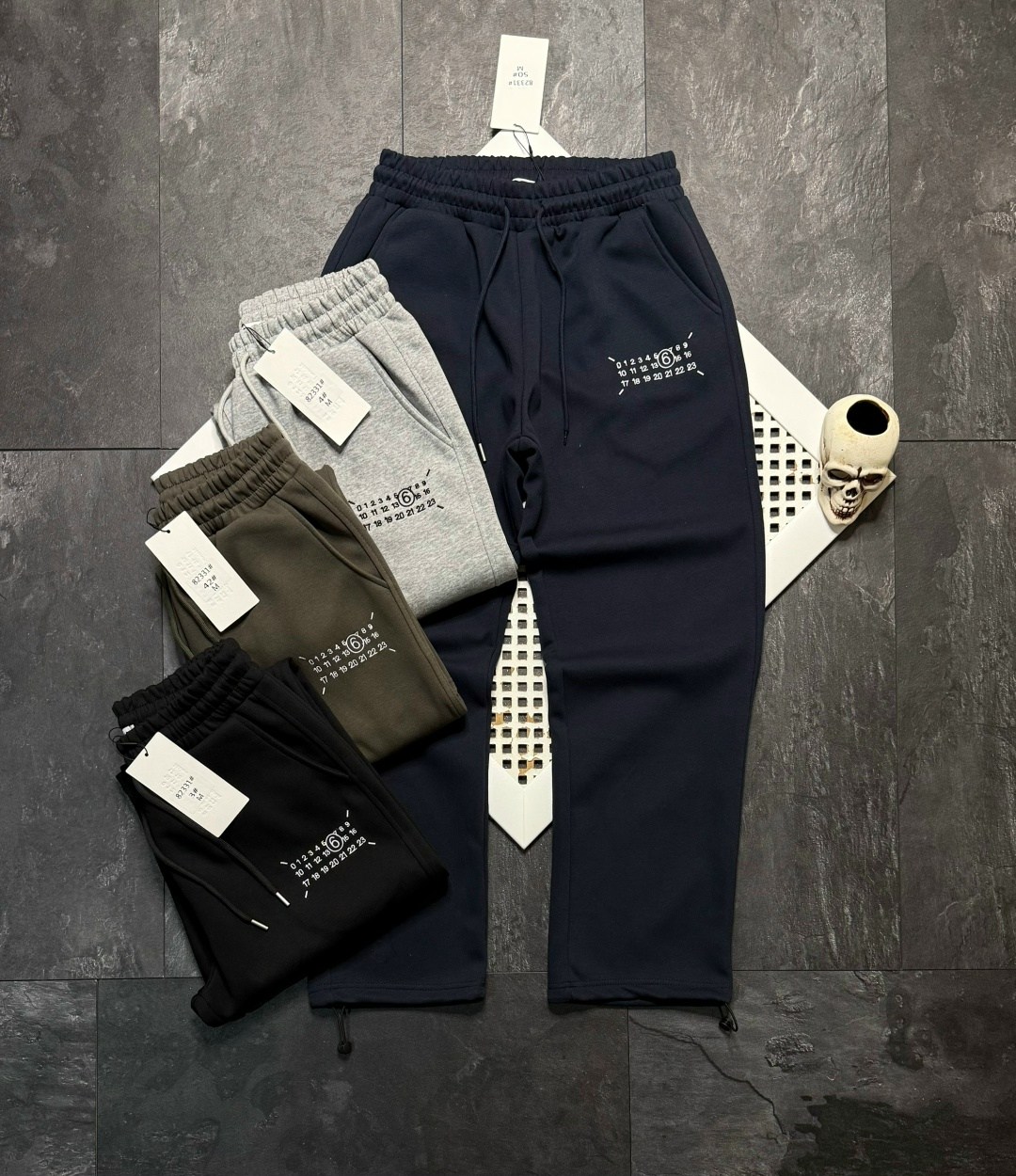 штаны модные,брюки спортивные мужские,спортивные брюки,спортивные штаны,брюки мужские модные