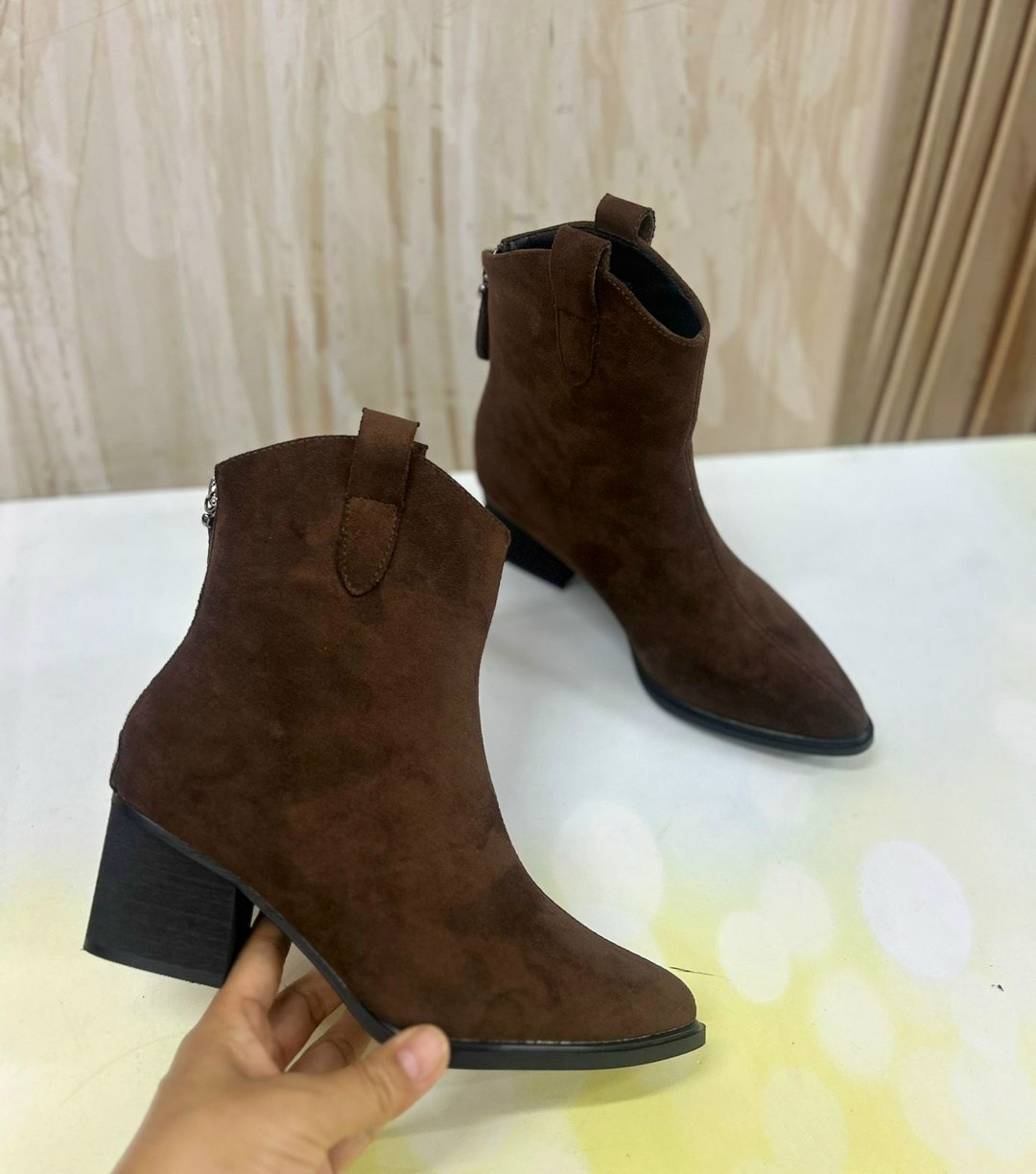 ботильоны женские,ботильоны,ботильоны демисезонные,ботильоны демисезонные на каблуке с острым носом,ботильоны казаки демисезонные женские