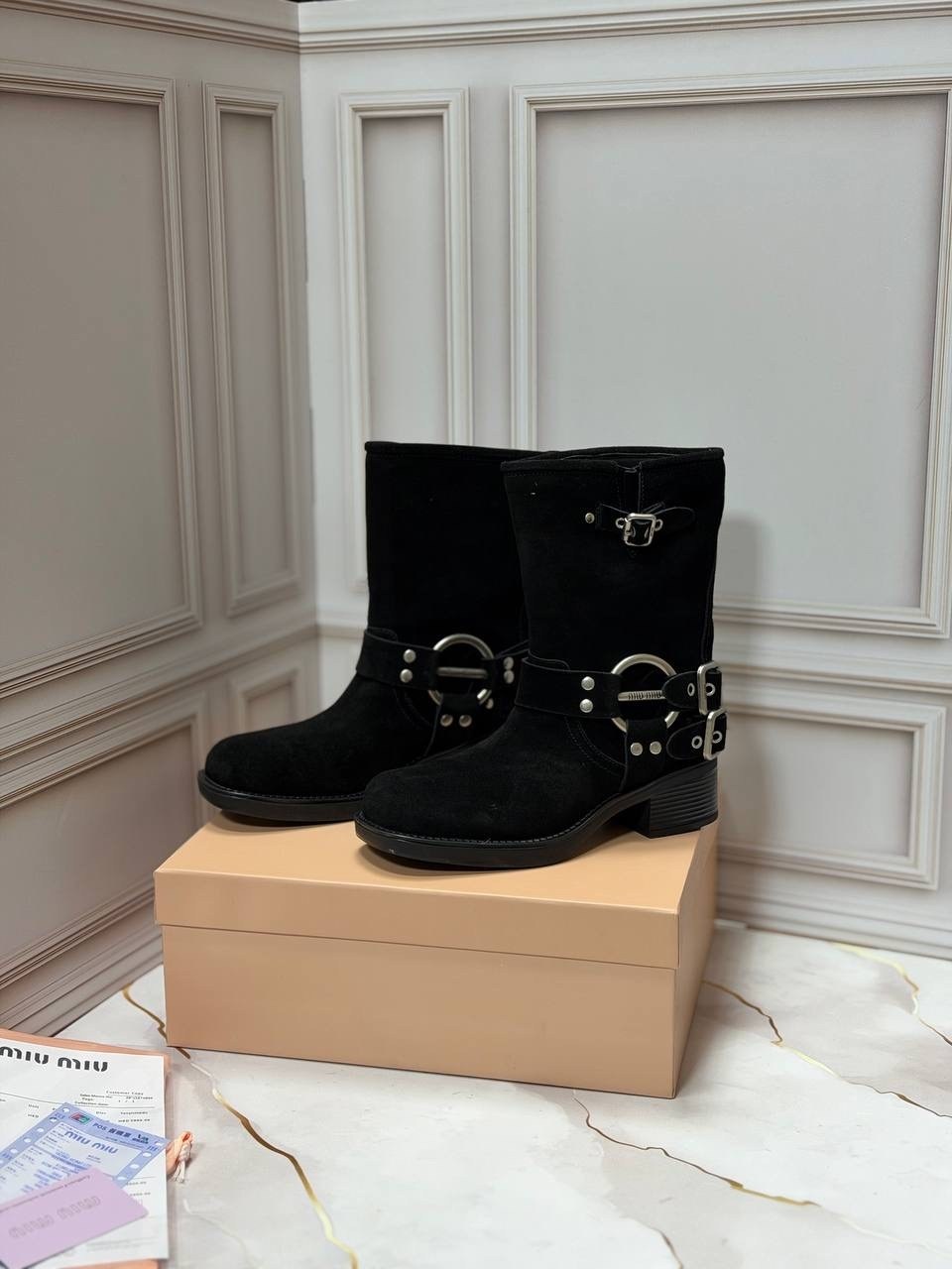 полусапоги,полусапоги женские,короткие сапоги,замшевые ботинки,сапожки