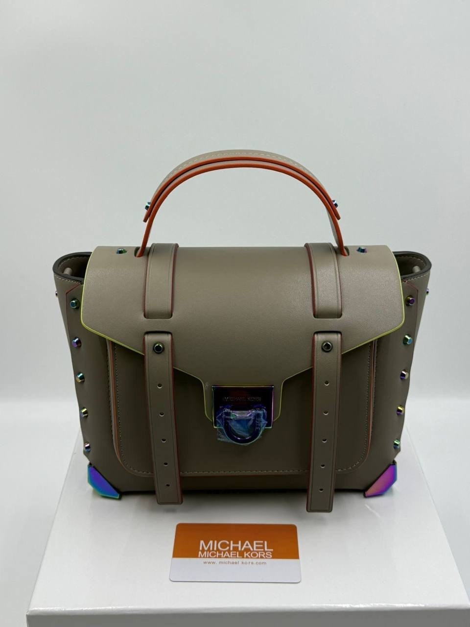 сумка,кожаная сумка-портфель michael kors manhattan средней контрастной отделки,сумка michael kors manhattan,женская сумка michael kors manhattan,сумка michael kors