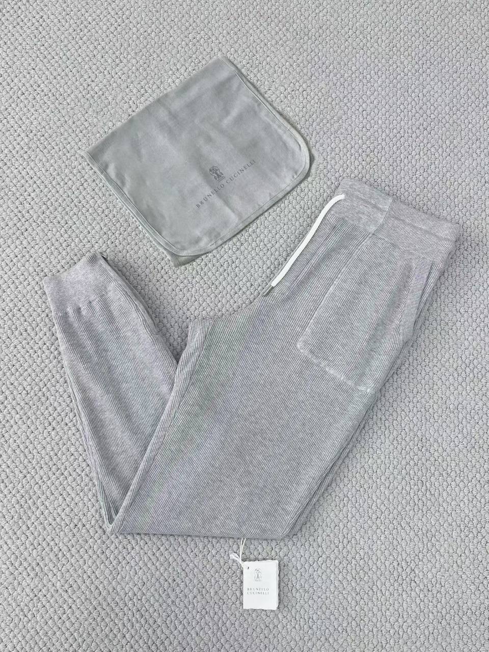 костюм мужской,мужские спортивные костюмы,мужская мода,костюм кашемировый,серый костюм