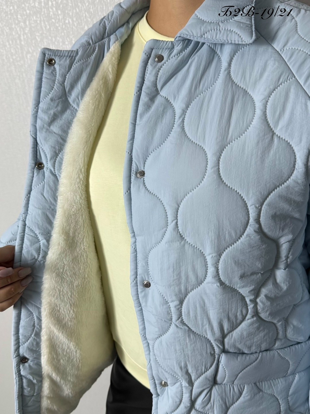 демисезонная куртка,женская демисезонная куртка,женская куртка,куртка,легкая куртка