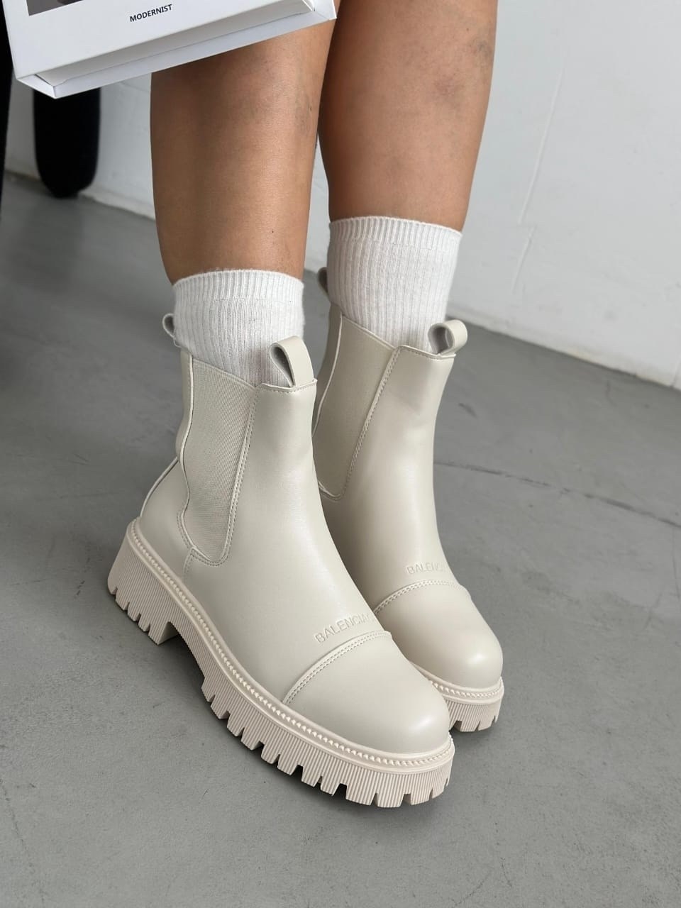 ,ботинки женские,женские ботинки челси,модные ботинки,ботинки с цепью