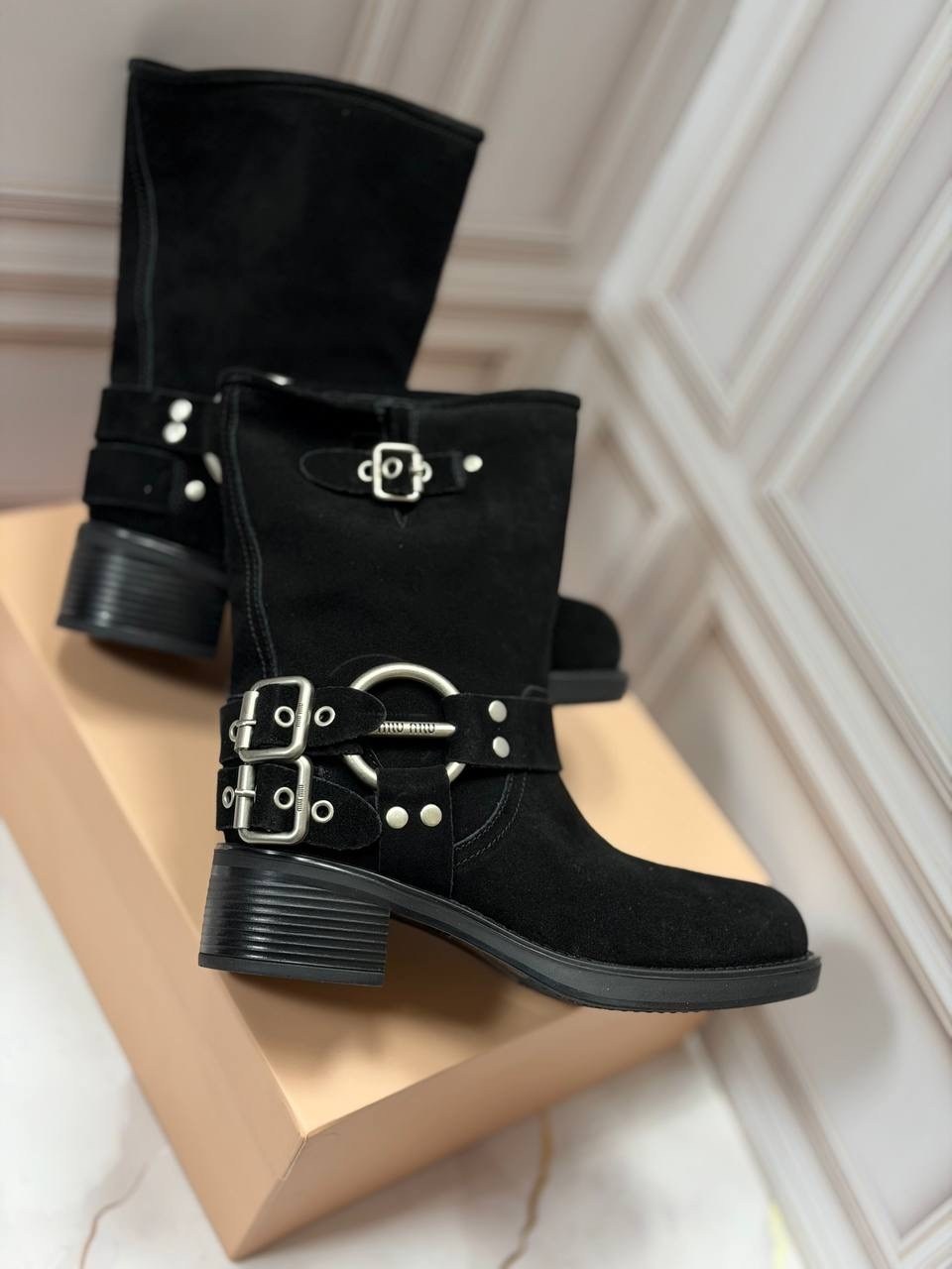 полусапоги,полусапоги женские,короткие сапоги,замшевые ботинки,сапожки