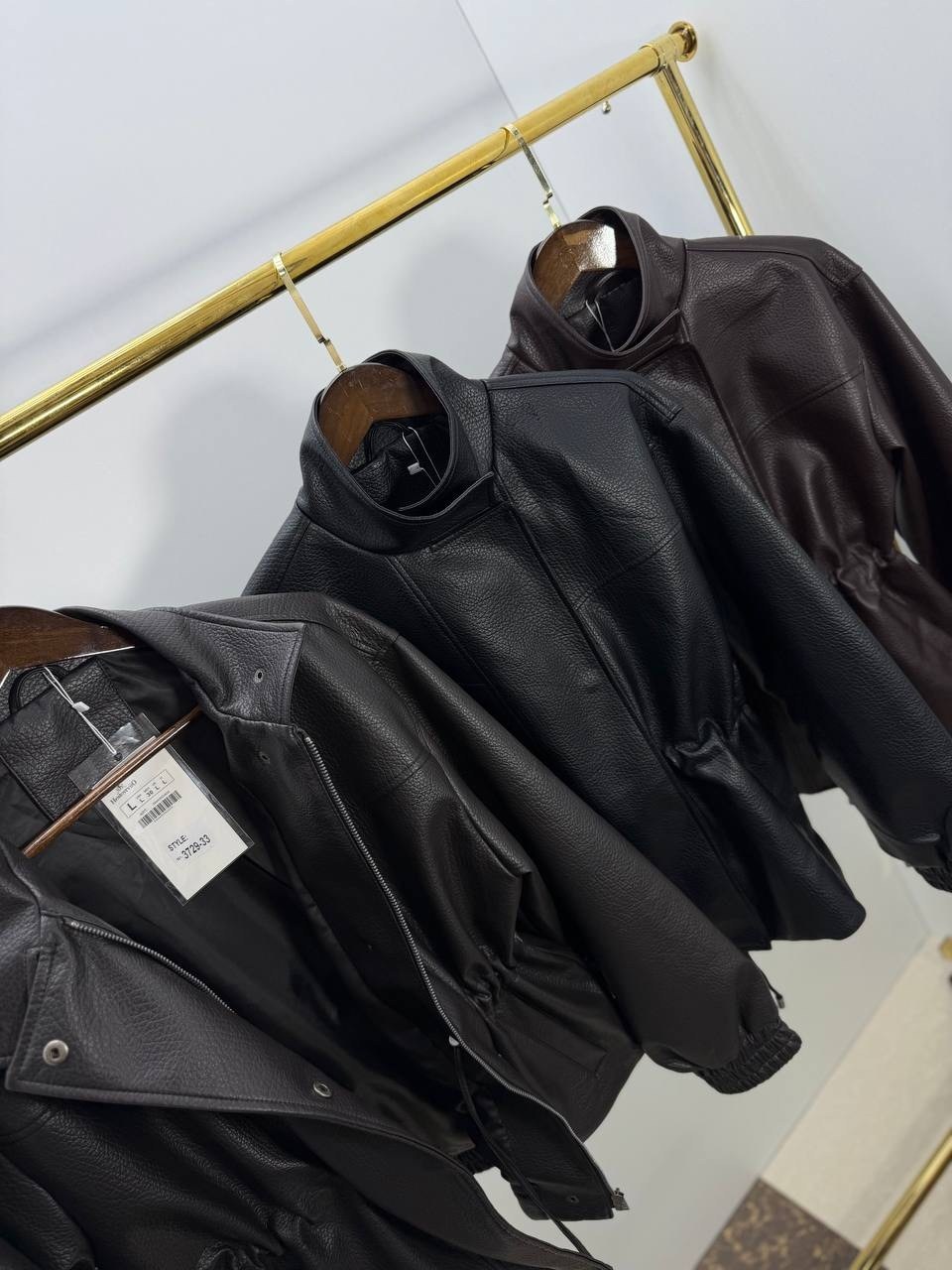 кожаная куртка,женская кожаная куртка,модные образы,куртка модная