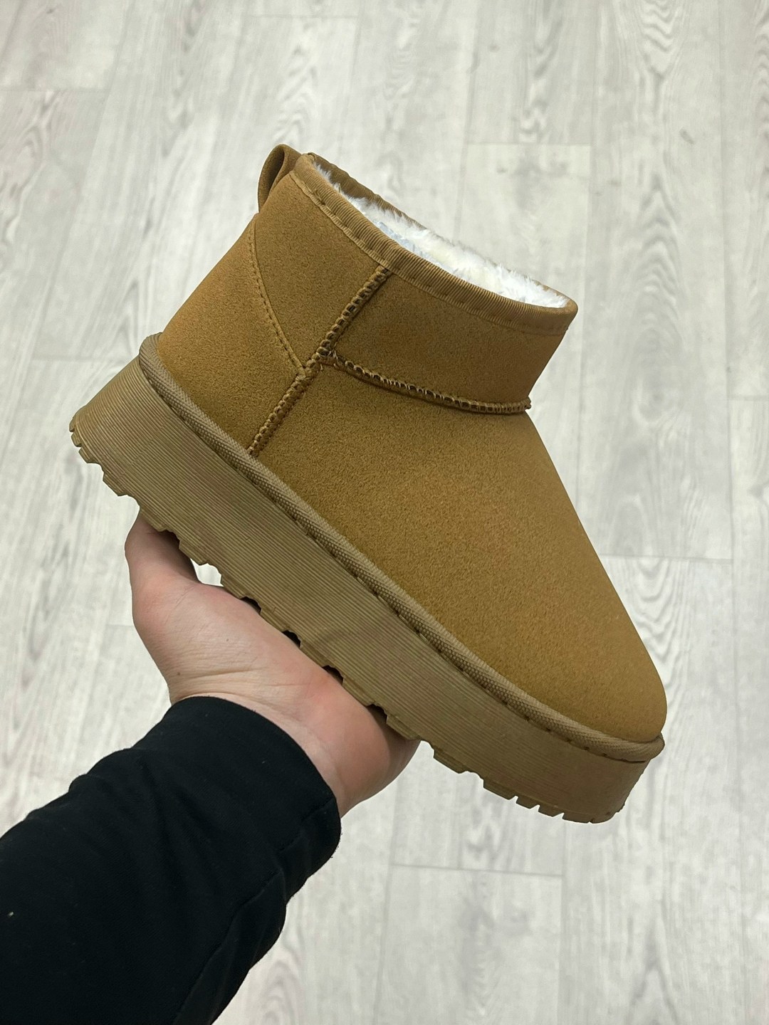 угги женские,зимние женские угги,,зимние угги на платформе,угги белые