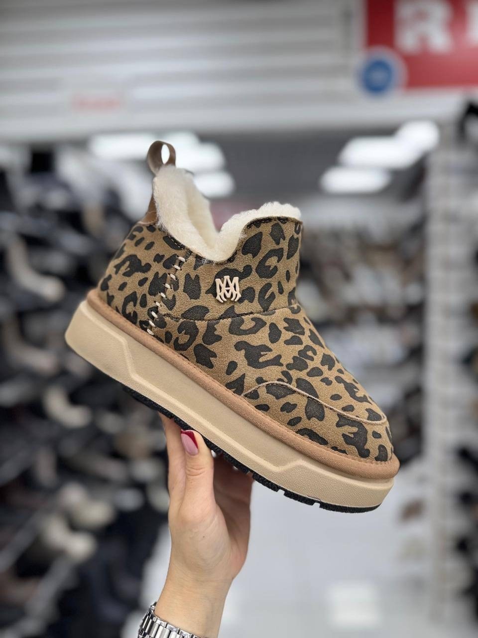 угги теплые на высокой подошве зимние мариам,угги дутики женские короткие на высокой платформе,женские угги,угги дутики женские короткие на высокой платформе mar&tom,дутики женские