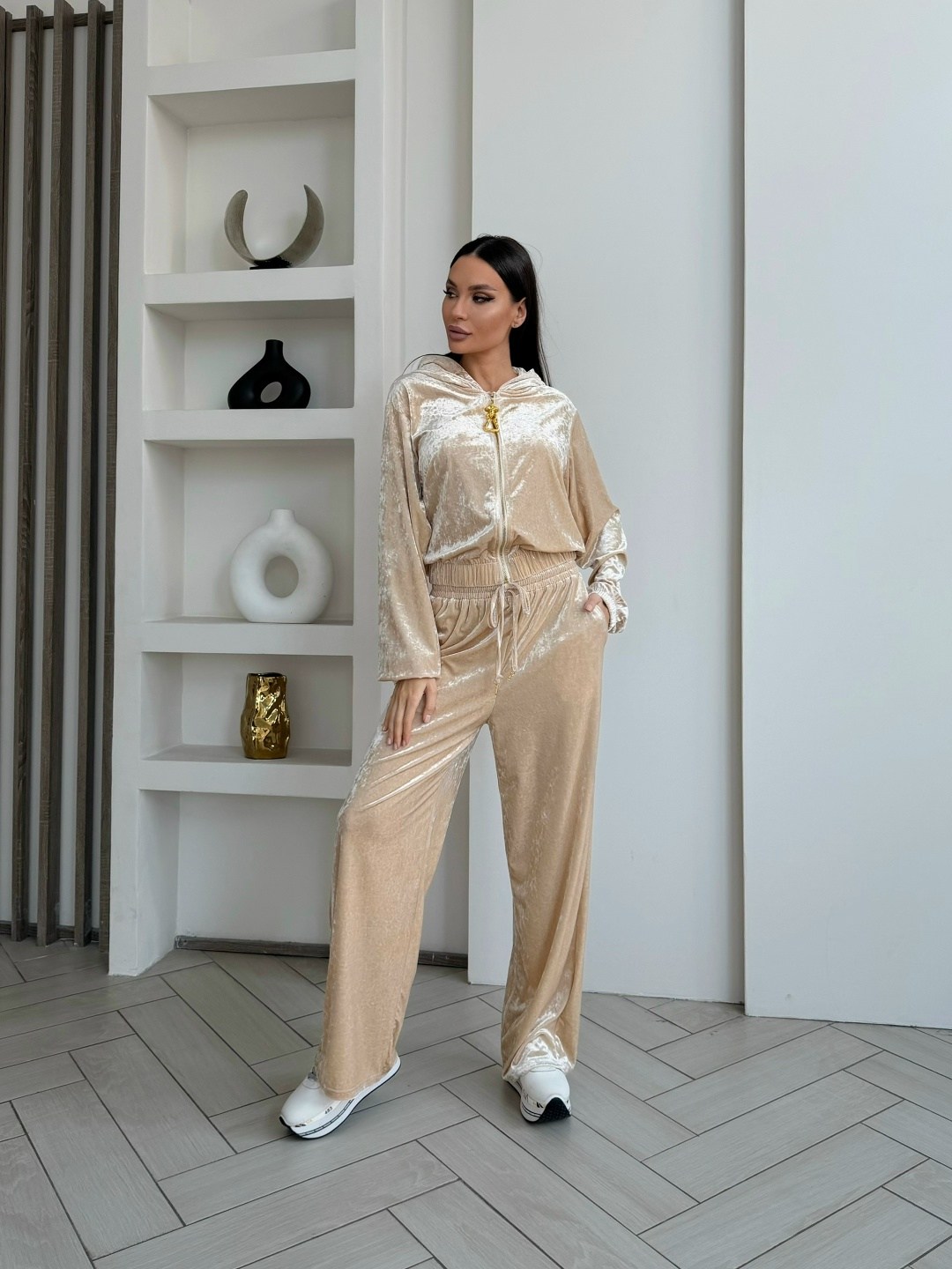 костюм велюровый,костюм велюровый женский,велюровый спортивный костюм,комбинезон велюровый женский,костюм из велюра женский