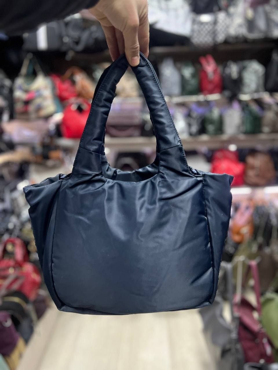 сумка,сумка стеганая болоньевая бежевая,женская сумка,сумка женская стеганая дутая,стеганая сумка