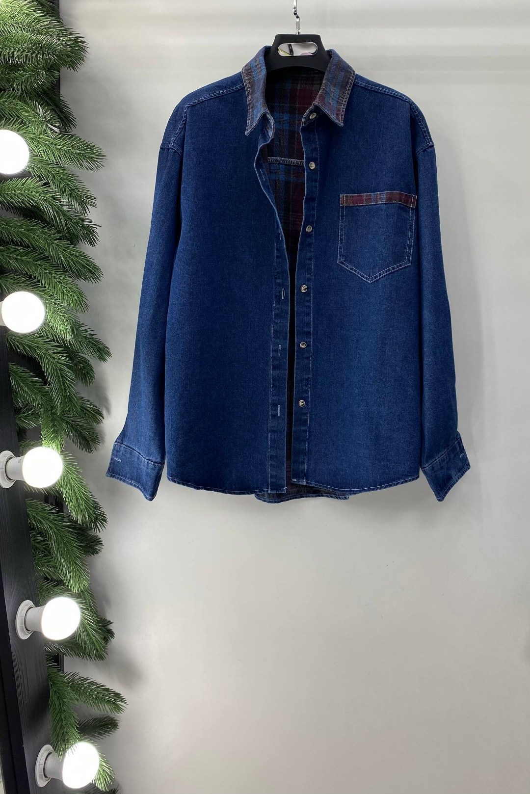 мужская джинсовая рубашка,рубашка джинсовая,джинсовая мужская рубашка с длинным рукавом,джинсовая рубашка с карманами,рубашка джинсовая женская