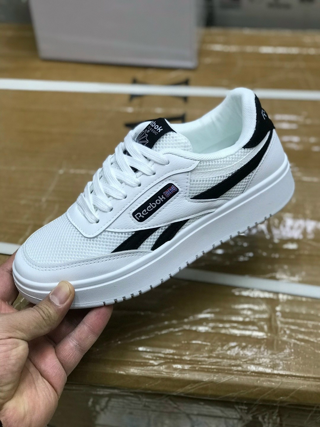 кроссовки reebok женские,кроссовки reebok,кроссовки reebok 023501 женские,женские кроссовки reebok club c double,кроссовки фила женские