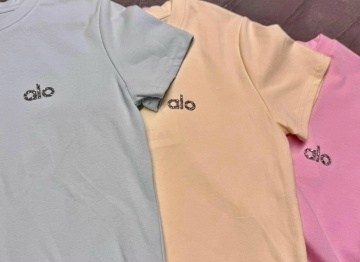 футболка белая женская,футболки белые,футболка chanel,футболки модные,белая футболка шанель