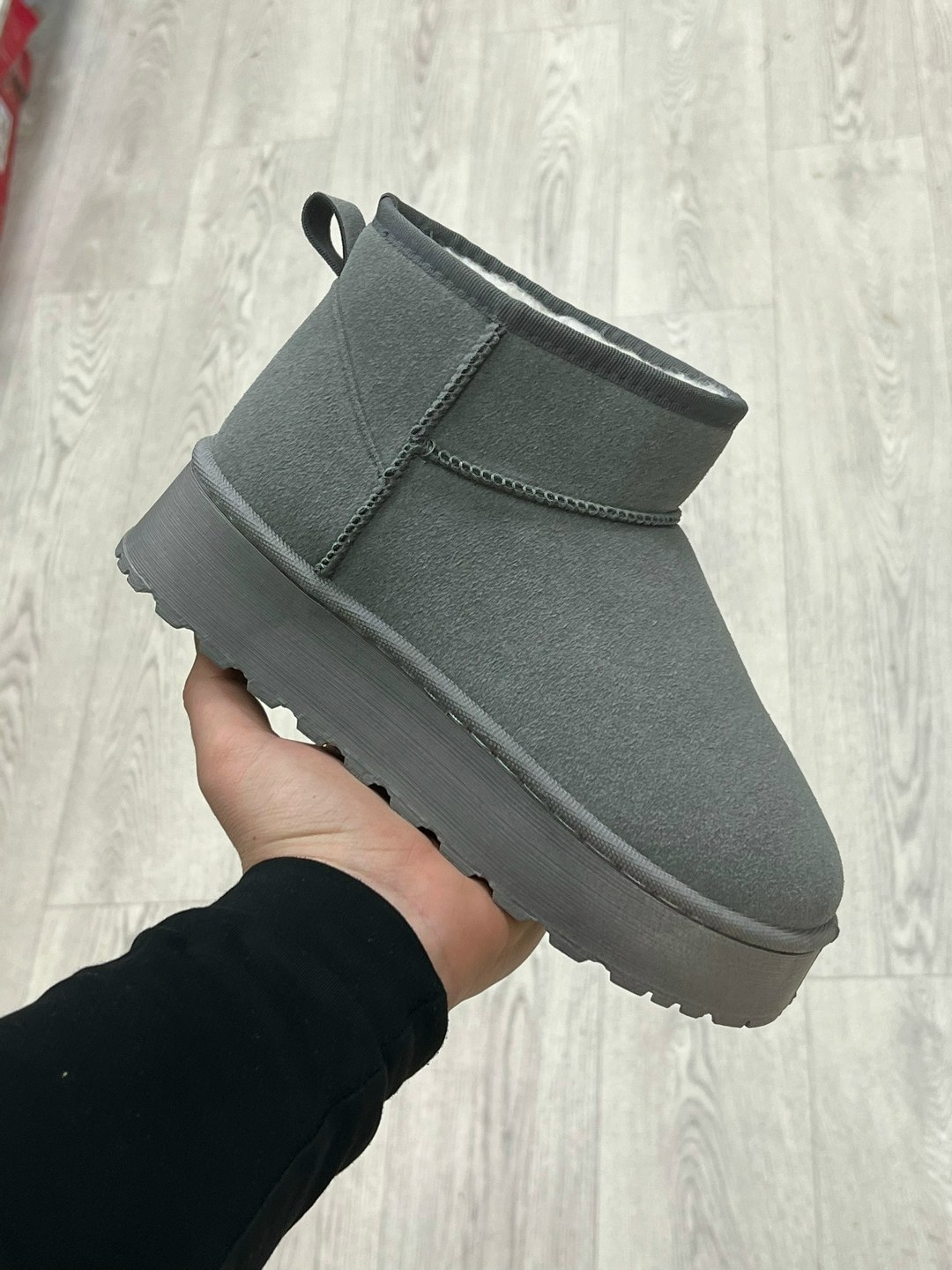 угги женские,зимние женские угги,,зимние угги на платформе,угги белые