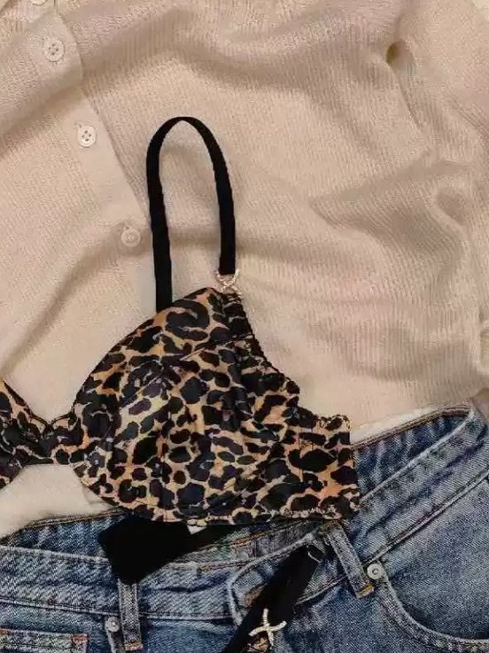 сексуальный комплект нижнего белья с леопардовым принтом,леопардовый комплект белья,леопардовый комплект белья julyou,комплект женского нижнего белья,леопардовый комплект белья julyou 143005353