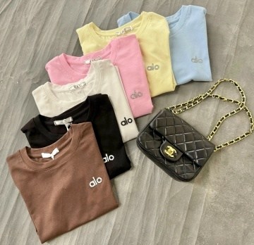 футболка белая женская,футболки белые,футболка chanel,футболки модные,белая футболка шанель