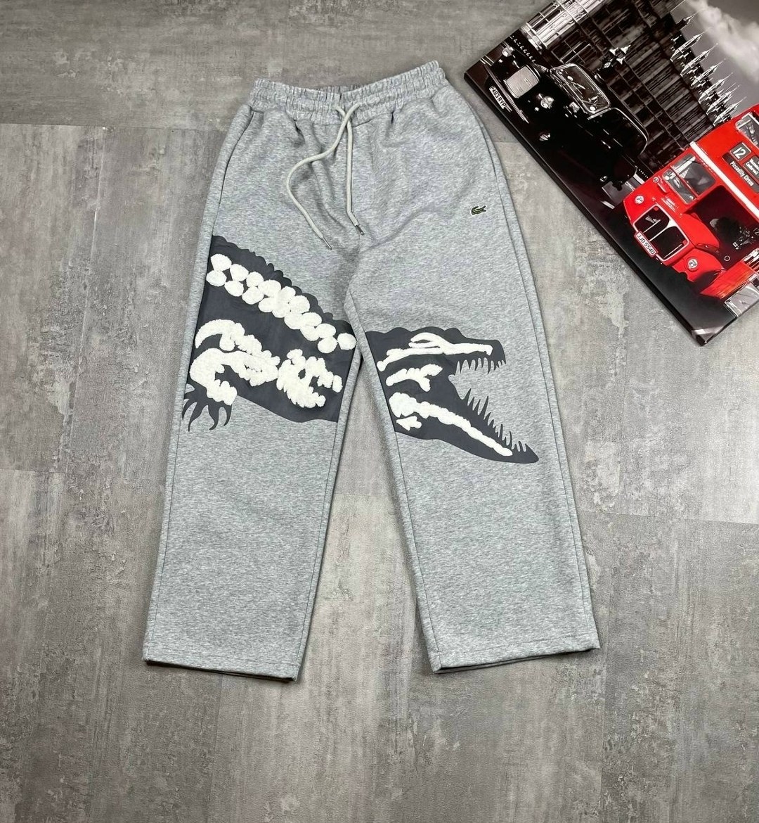 джинсы lacoste с крокодилом широкие,спортивные штаны,спортивные брюки,спортивные штаны мужские,бом прикс мужские спортивные брюки