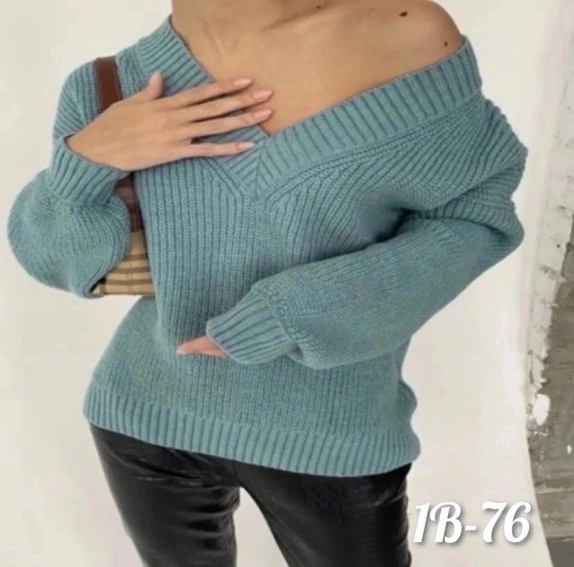 свитер женский шерстяной вязанный с v-образным вырезом gluck,свитер женский шерстяной вязанный с v-образным вырезом,свитер крупной вязки женский,джемпер крупной вязки женский,свитер свободного кроя кр