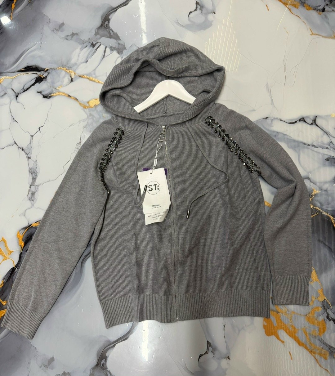 кофта женская,кофты,кофта женская с капюшоном,модные свитера,кардиган