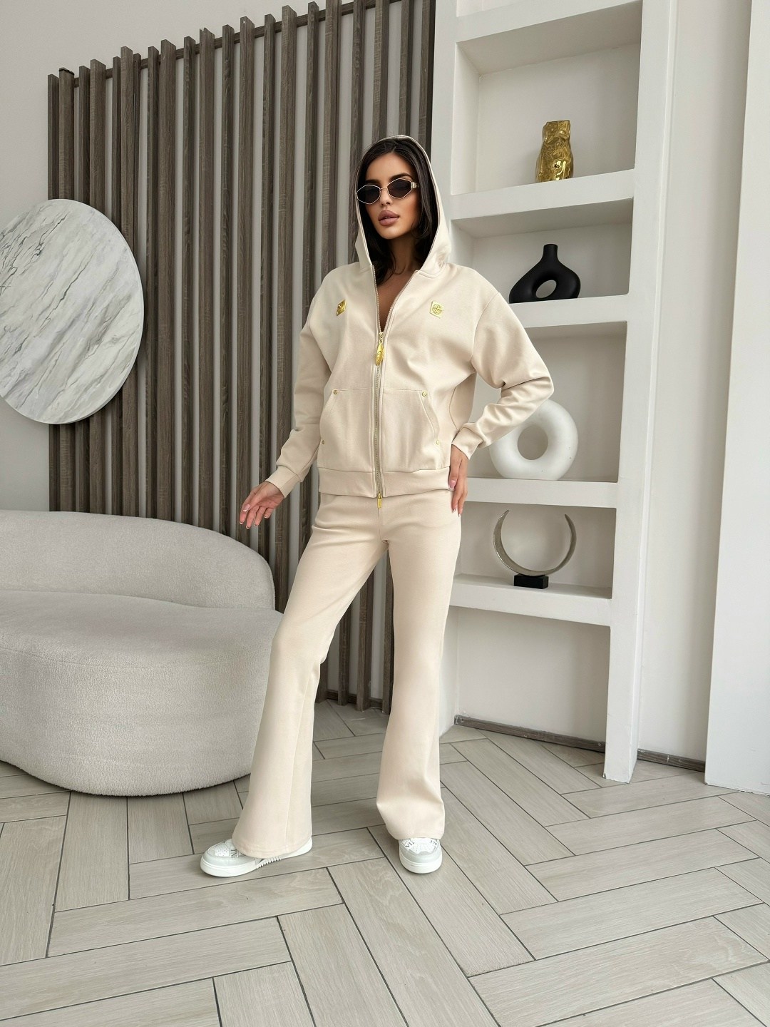 стильные костюмы,костюм бежевый,женский костюм,loro piana женский бежевый костюм premium,костюмчик на флисе