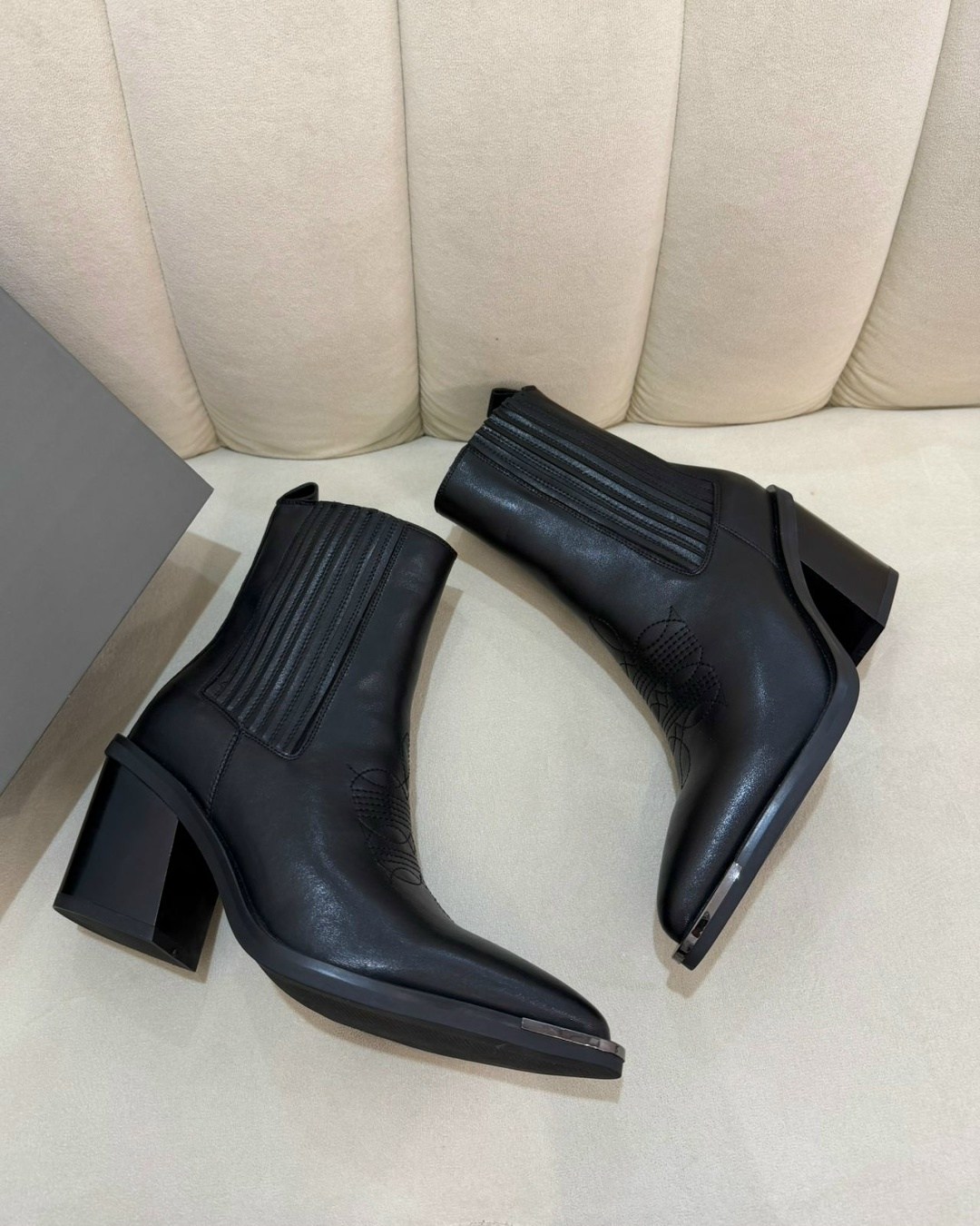 ,ботильоны казаки,ботильоны казаки кожаные,полусапоги казаки,ботильоны женские