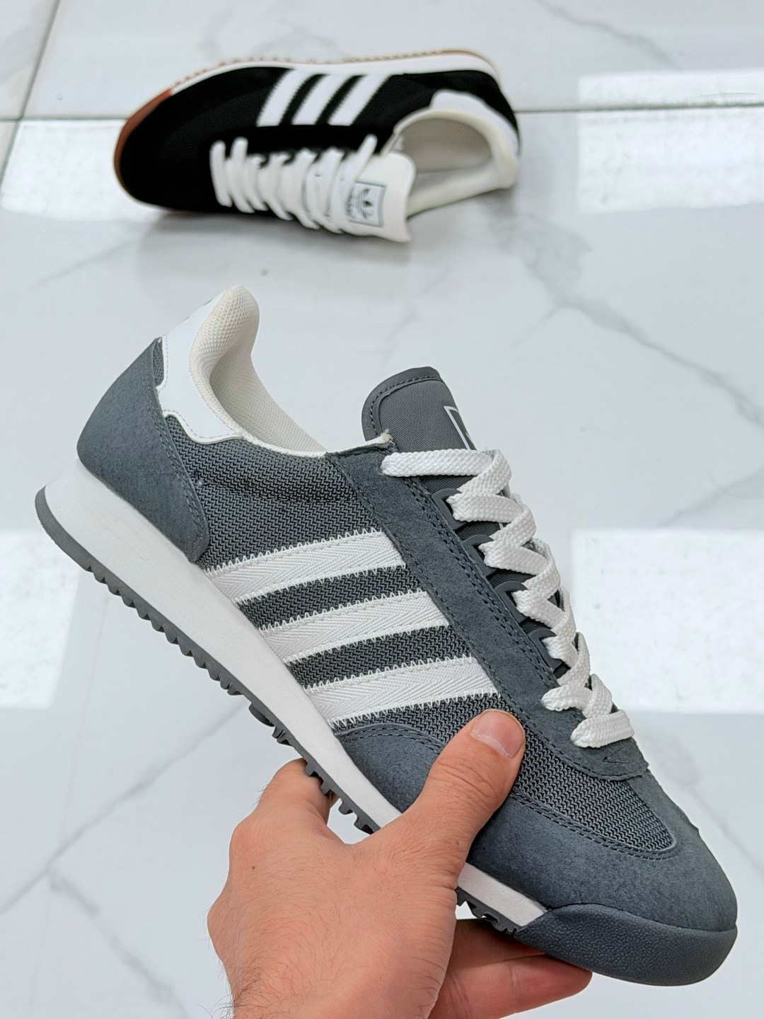 кроссовки adidas,кроссовки адидас казуал,кроссовки adidas original,мужские кроссовки adidas,кроссовки