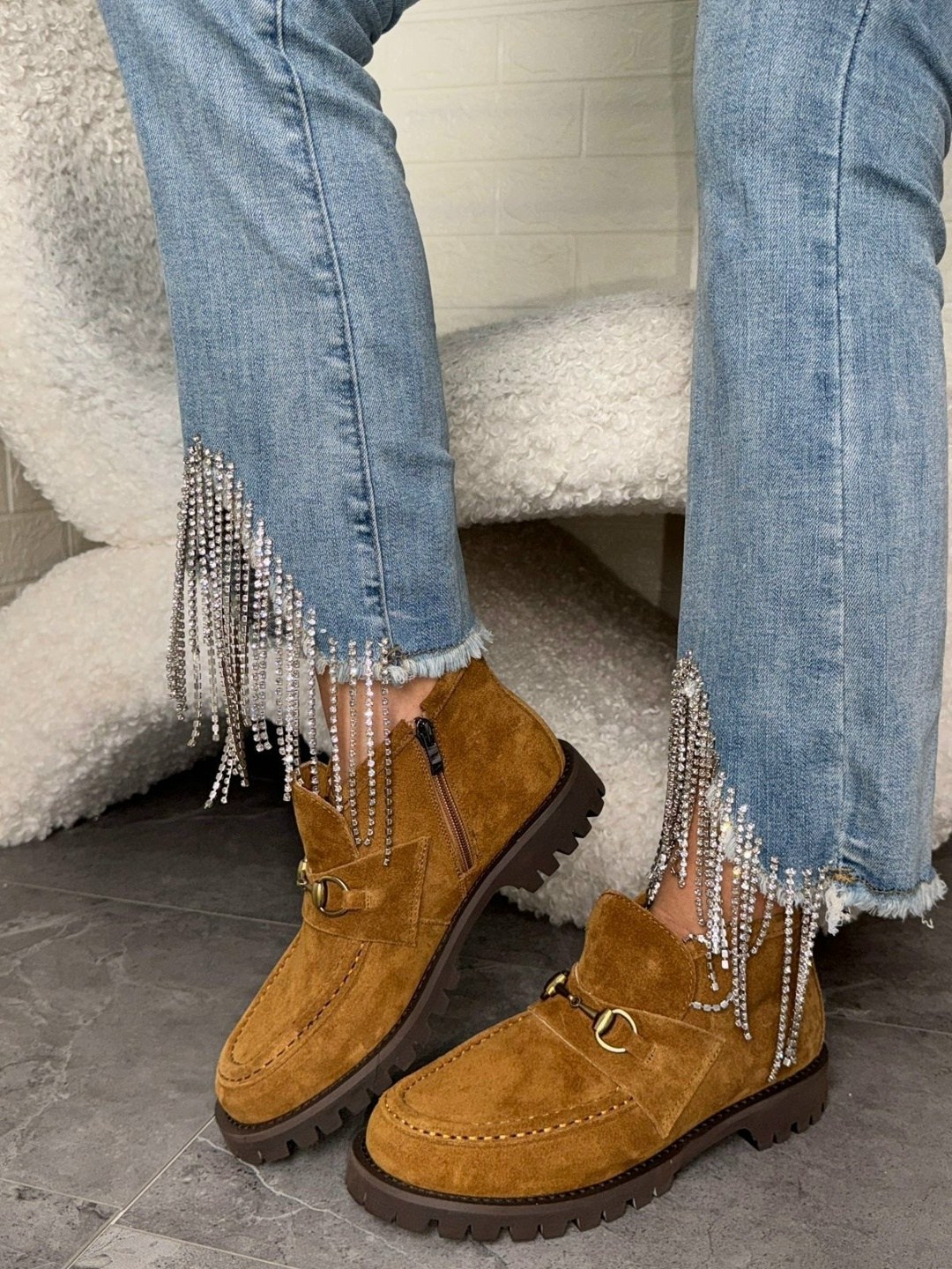 лоферы gucci,замшевые мокасины гуччи первые,женские лоферы gucci,лоферы замшевый,женские замшевые черные ботинки gucci