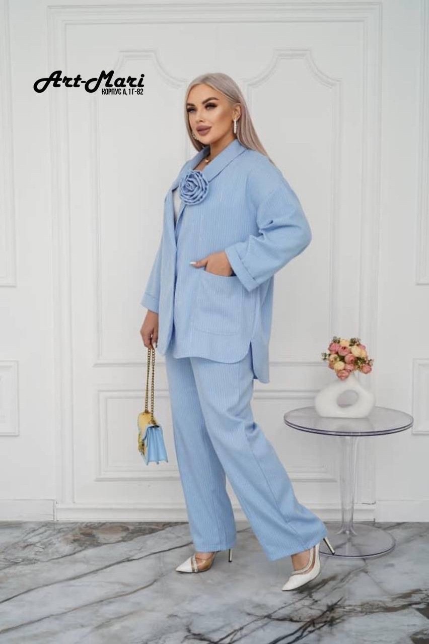 летние брючные костюмы женские,летние брючные костюмы,женские костюмы брючные,брючный костюм с пиджаком,костюм голубой