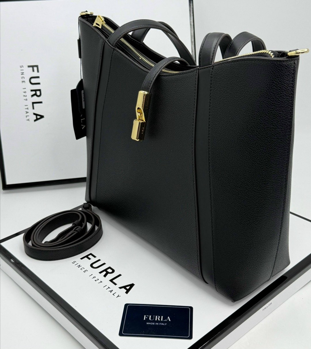 сумка furla,сумка женская furla,сумка шоппер фурла,сумка furla capriccio,сумка тоут furla